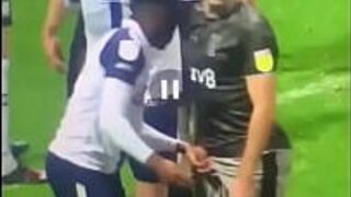 Дарнелл Фишер, заполнивший Каллум Паттерсон - порно видео