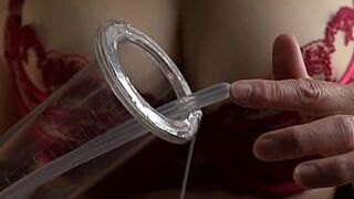 Модернизированный насос для доения спермы - порно видео