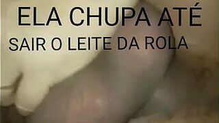 Шлюшка сосет член... хочешь трахнуть ее, прокомментируй и оставь свои контактные данные, мы хотим, чтобы твое яйцо было похоронено в киске этого хот-дога - порно видео